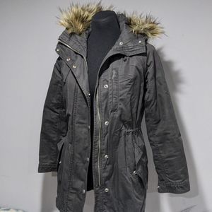 Canvas coat with faux fur trim hood